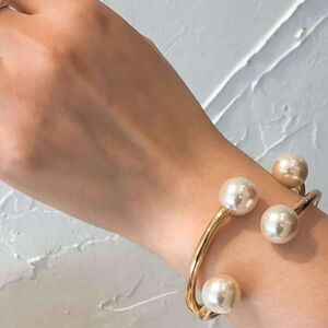 Pearl bracelet #1360